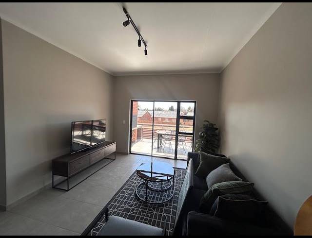 2 BEDROOM HOUSE FOR SALE IN RIETVALLEIRAND